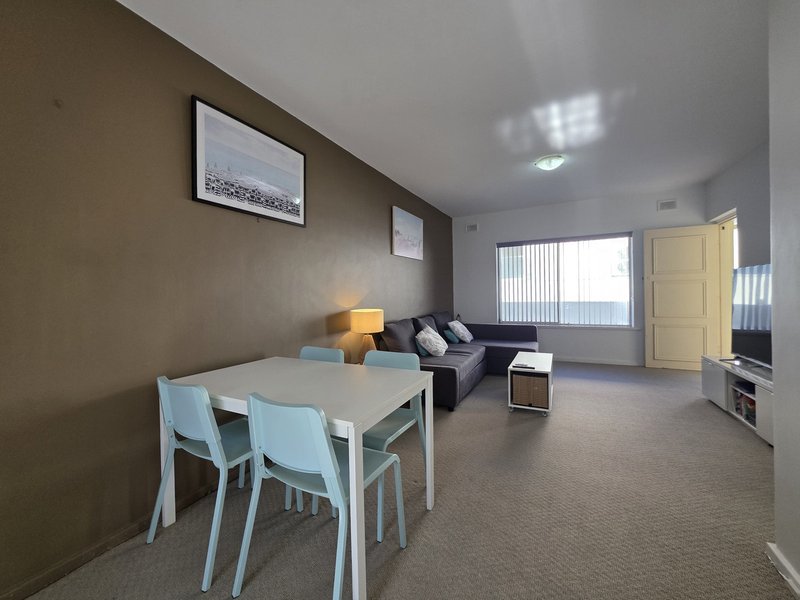 Photo - 7/22 North Esplanade, Glenelg North SA 5045 - Image 3