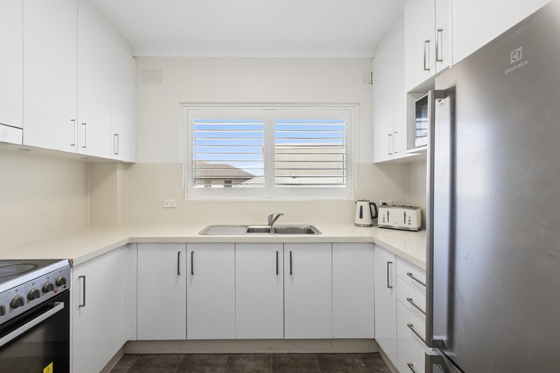 Photo - 7/22 Queenscliff Road, Queenscliff NSW 2096 - Image 2