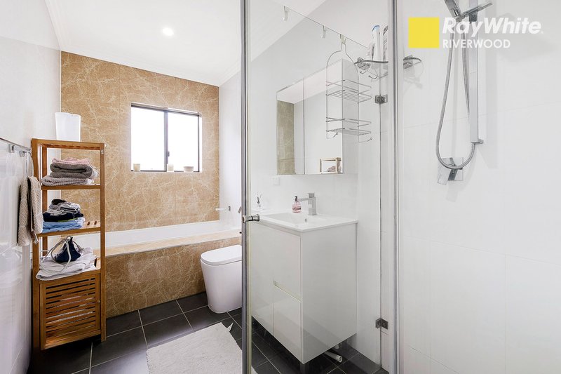 Photo - 7/223 Bonds Road, Riverwood NSW 2210 - Image 6