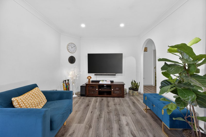 Photo - 7/23 Gertrude Road, Ingleburn NSW 2565 - Image 11