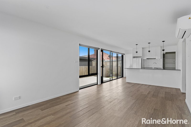 Photo - 7/233 Cambridge Road, Warrane TAS 7018 - Image 7