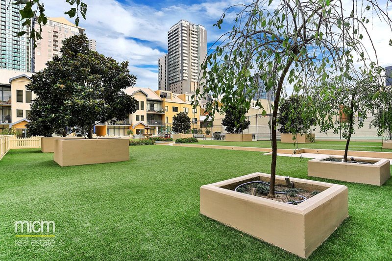 Photo - 72/33 Jeffcott Street, West Melbourne VIC 3003 - Image 12