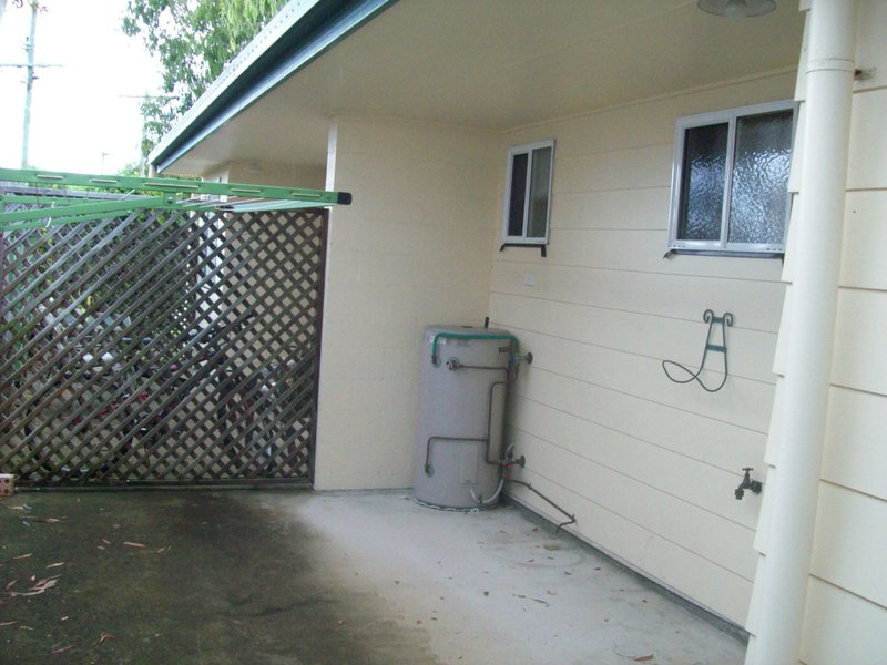 Photo - 7/24 Bestman Avenue, Bongaree QLD 4507 - Image 5