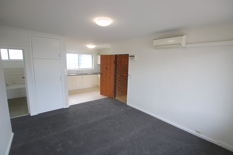 Photo - 7/241 Albion Street, Brunswick VIC 3056 - Image 2