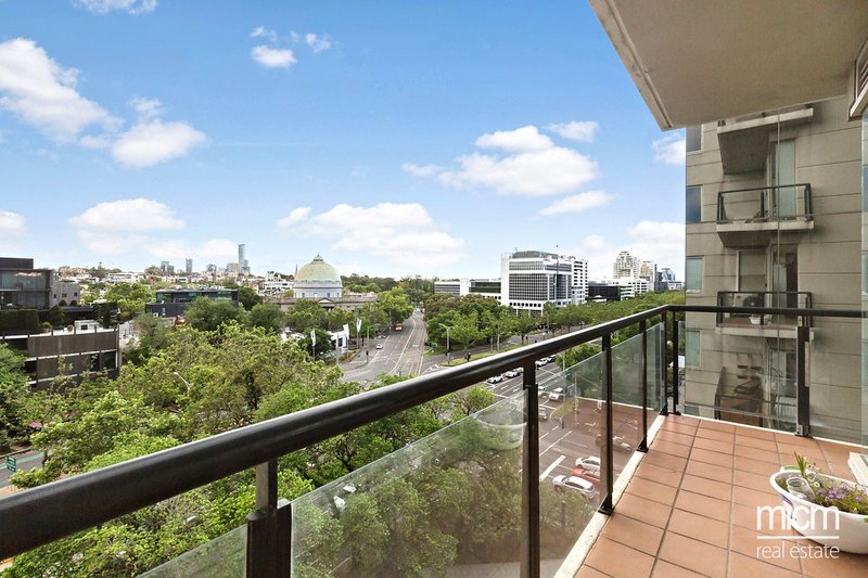 Photo - 72/418 St Kilda Road, Melbourne VIC 3004 - Image 5