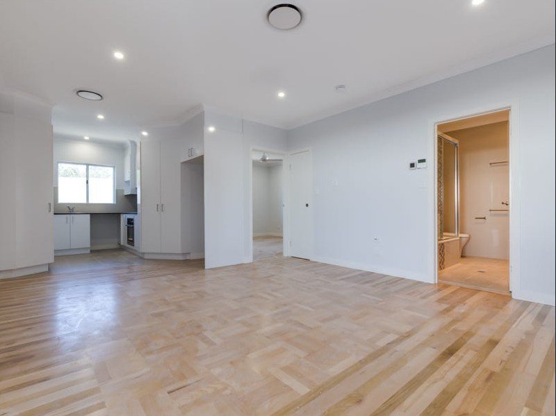 Photo - 7/25 Birdwood Road, Holland Park West QLD 4121 - Image 2