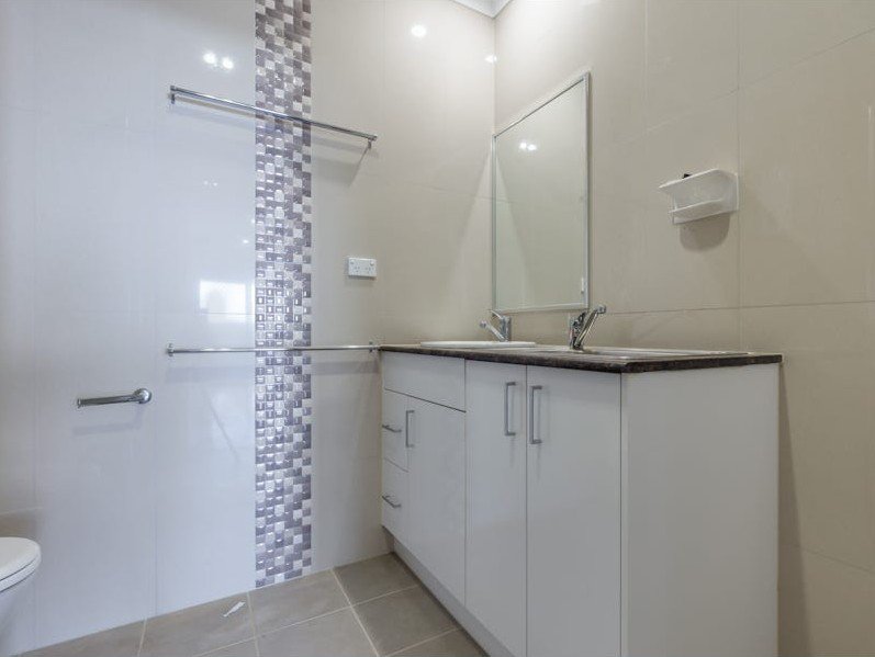 Photo - 7/25 Birdwood Road, Holland Park West QLD 4121 - Image 13