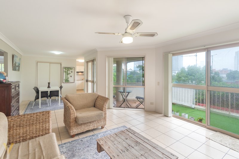 Photo - 7/25 Lather Street, Southport QLD 4215 - Image 1