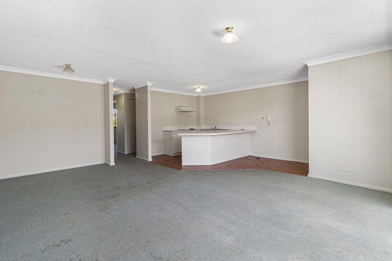 Photo - 72/53 Mcmillan Crescent, Griffith ACT 2603 - Image 3