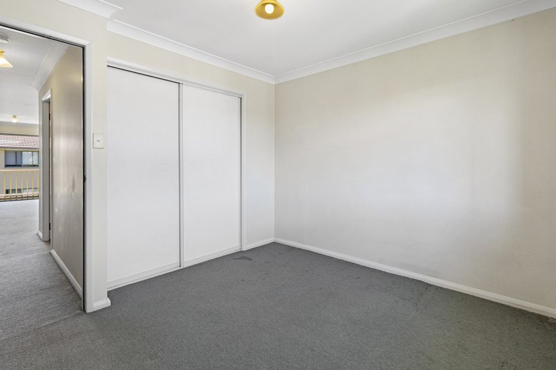 Photo - 72/53 Mcmillan Crescent, Griffith ACT 2603 - Image 5