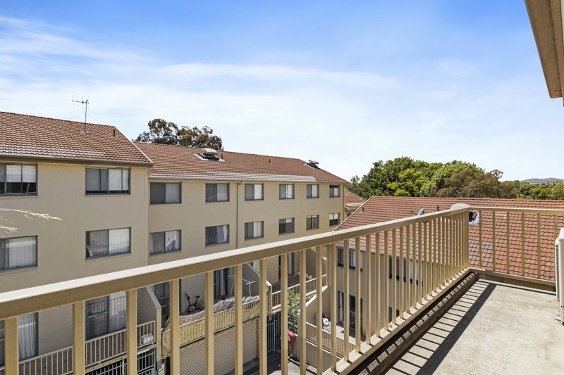 Photo - 72/53 Mcmillan Crescent, Griffith ACT 2603 - Image 9