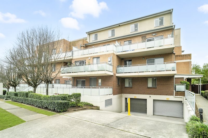 Photo - 7/26-32 Princess Mary Street, St Marys NSW 2760 - Image 1