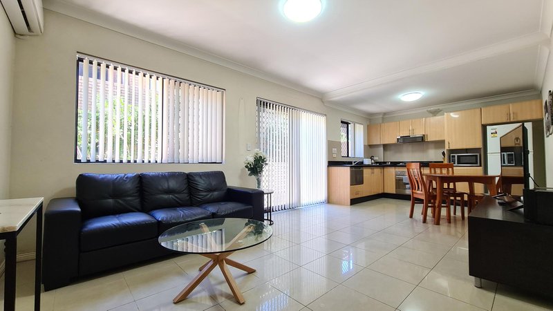 Photo - 7/26 Pitt Street, Parramatta NSW 2150 - Image 2