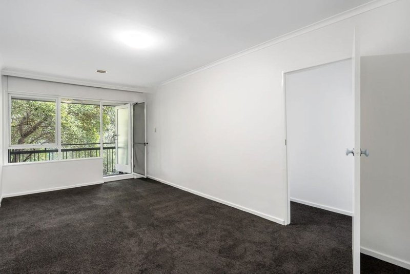 Photo - 7/264 Neerim Road, Carnegie VIC 3163 - Image 2