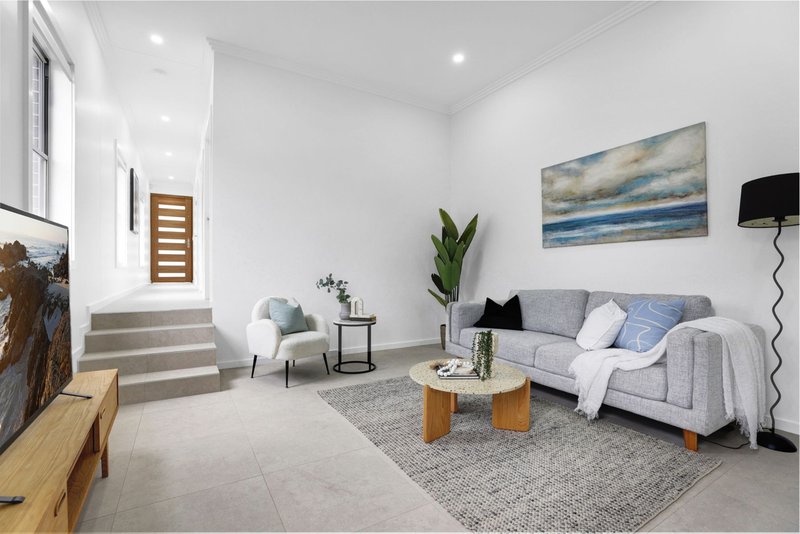 Photo - 7/27 Collins Street, St Marys NSW 2760 - Image 2