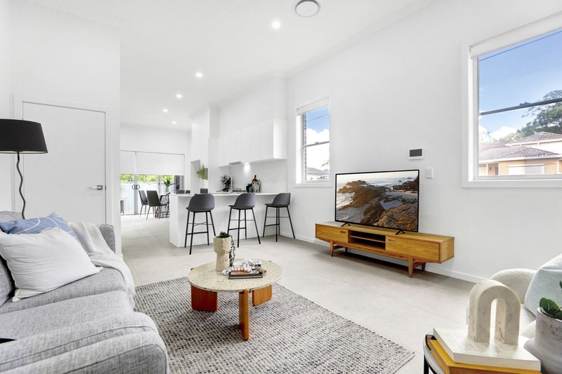 Photo - 7/27 Collins Street, St Marys NSW 2760 - Image 3