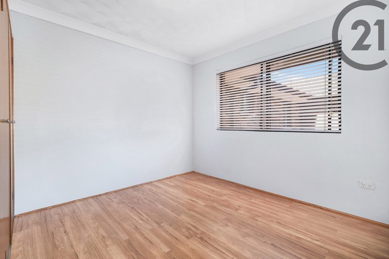 Photo - 7/27 Park Avenue, Westmead NSW 2145 - Image 11