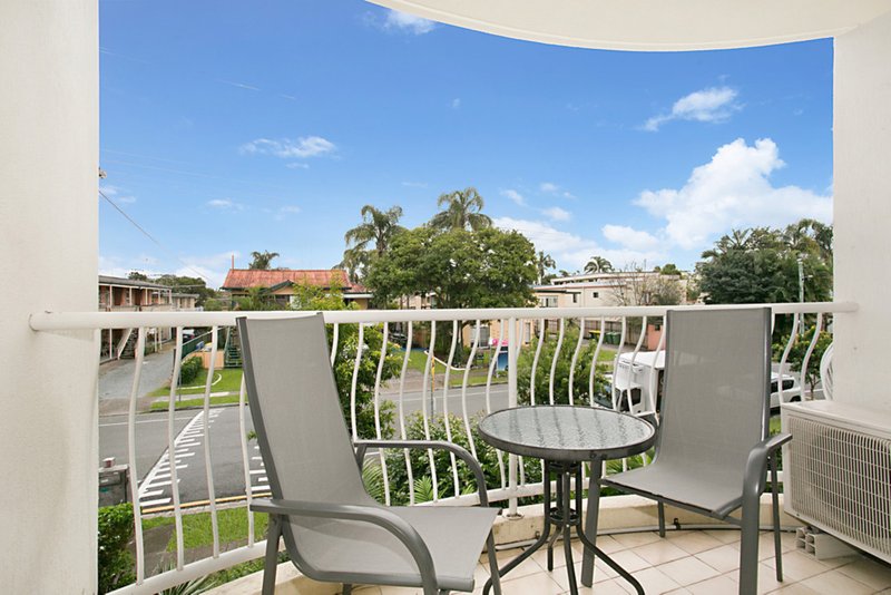 Photo - 7/27 Peninsular Drive, Surfers Paradise QLD 4217 - Image 1