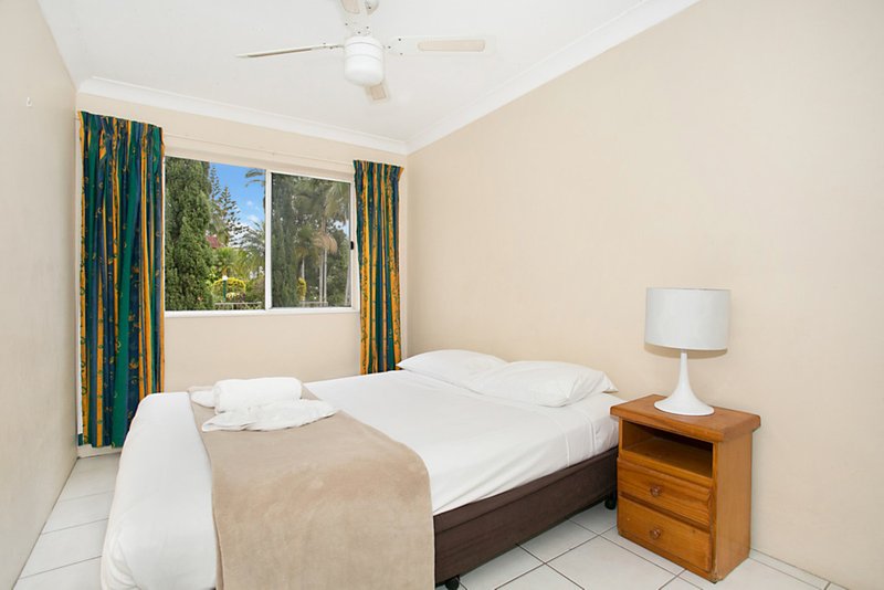 Photo - 7/27 Peninsular Drive, Surfers Paradise QLD 4217 - Image 5