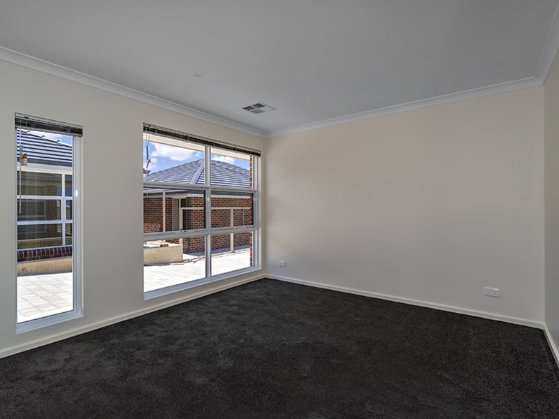 Photo - 7/27 Stroud Street, Beachlands WA 6530 - Image 6