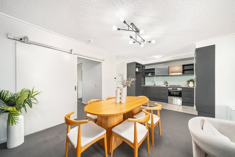 Photo - 727/1000 Ann Street, Fortitude Valley QLD 4006 - Image 6