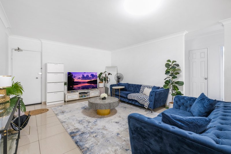 Photo - 7/28-30 White Avenue, Bankstown NSW 2200 - Image 3