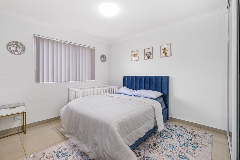 Photo - 7/28-30 White Avenue, Bankstown NSW 2200 - Image 6