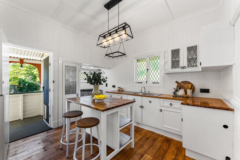 Photo - 728 Kingston Road, Loganlea QLD 4131 - Image 9