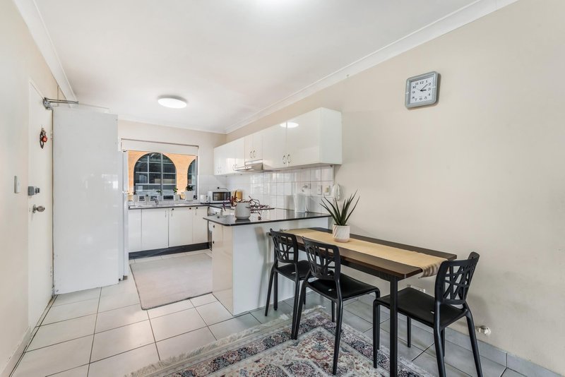 Photo - 7/285 Merrylands Road, Merrylands NSW 2160 - Image 4