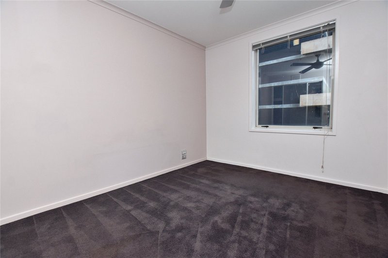 Photo - 72/88 Southbank Boulevard, Southbank VIC 3006 - Image 5