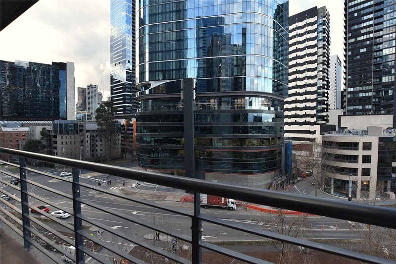 Photo - 72/88 Southbank Boulevard, Southbank VIC 3006 - Image 7