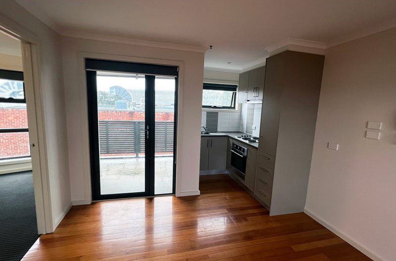 7/289-291 Broadway, Reservoir, VIC 3073 - Image 2