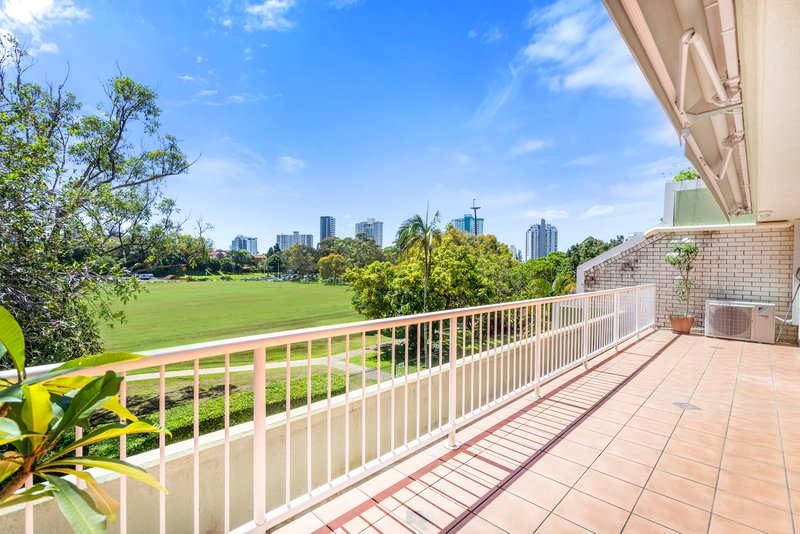 7/29-31 Dixon Street, Coolangatta QLD 4225