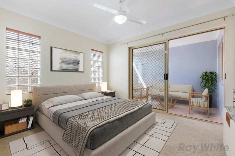 Photo - 7/29 Crown Street, Holland Park West QLD 4121 - Image 3