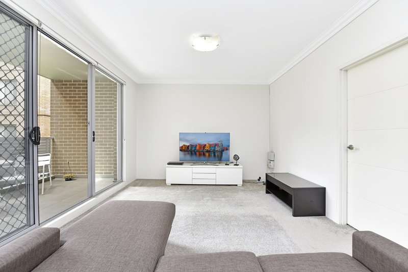 Photo - 7/29 Hampstead Road, Homebush West NSW 2140 - Image 3