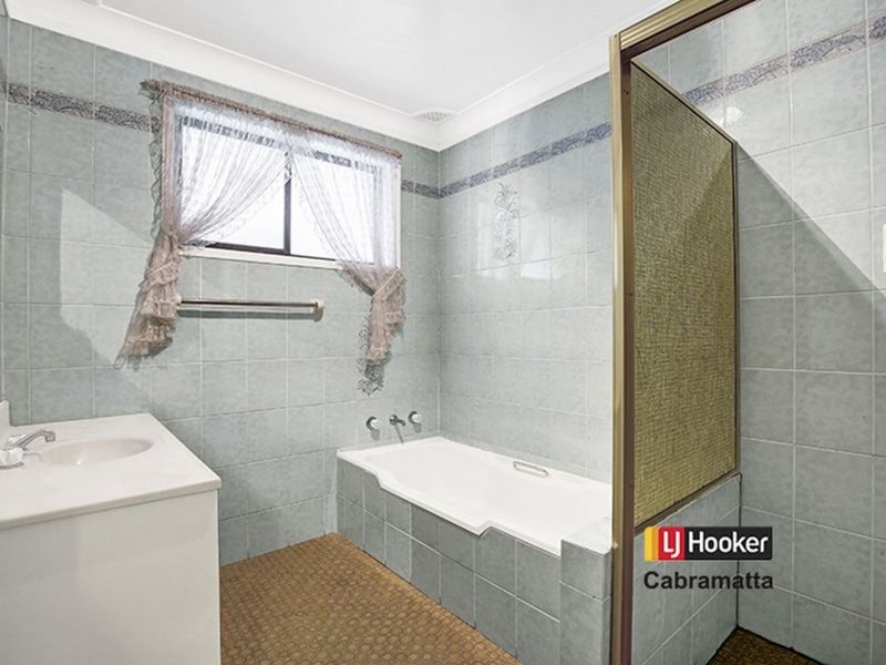 Photo - 729 Merrylands Road, Greystanes NSW 2145 - Image 3