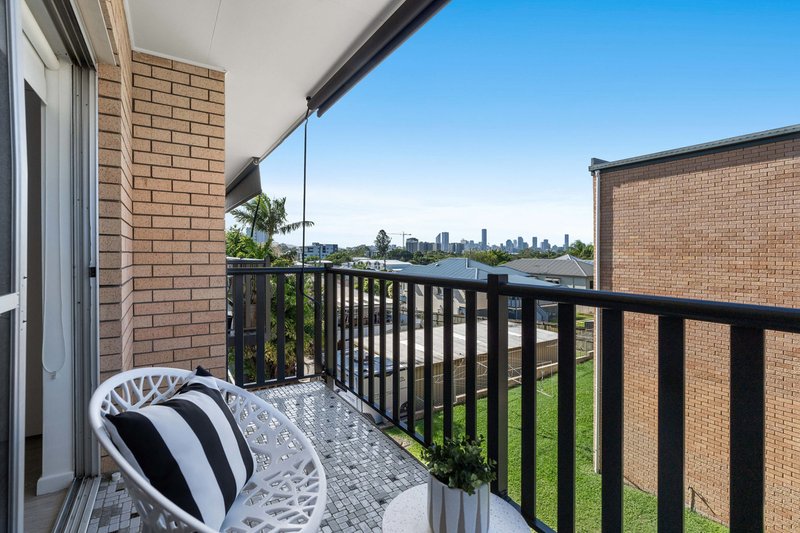 Photo - 7/29 Rialto Street, Coorparoo QLD 4151 - Image 9