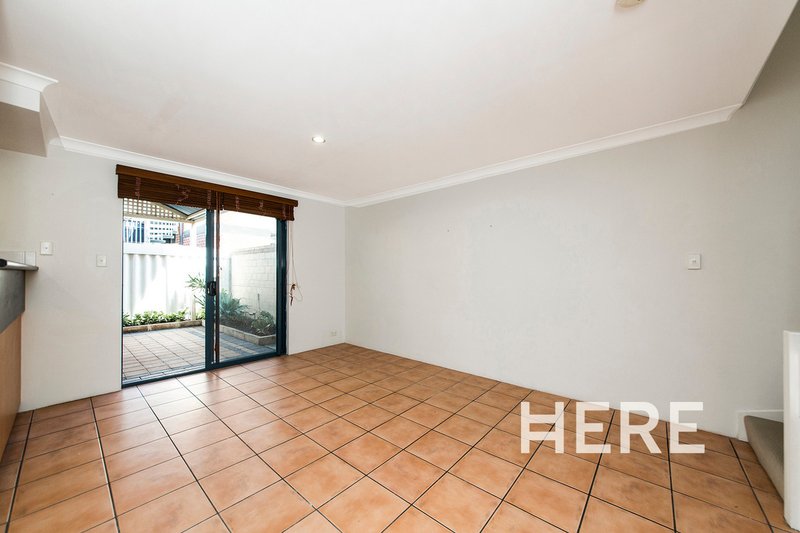 Photo - 7/292 Harborne Street, Glendalough WA 6016 - Image 10