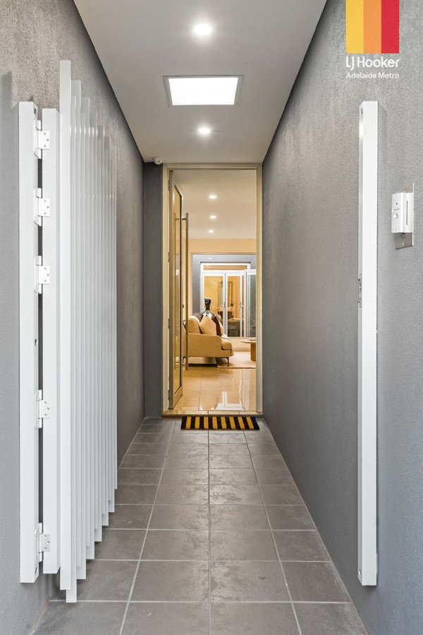 Photo - 72a Autumn Avenue, Lockleys SA 5032 - Image 3