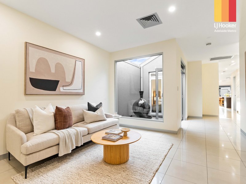 Photo - 72a Autumn Avenue, Lockleys SA 5032 - Image 4