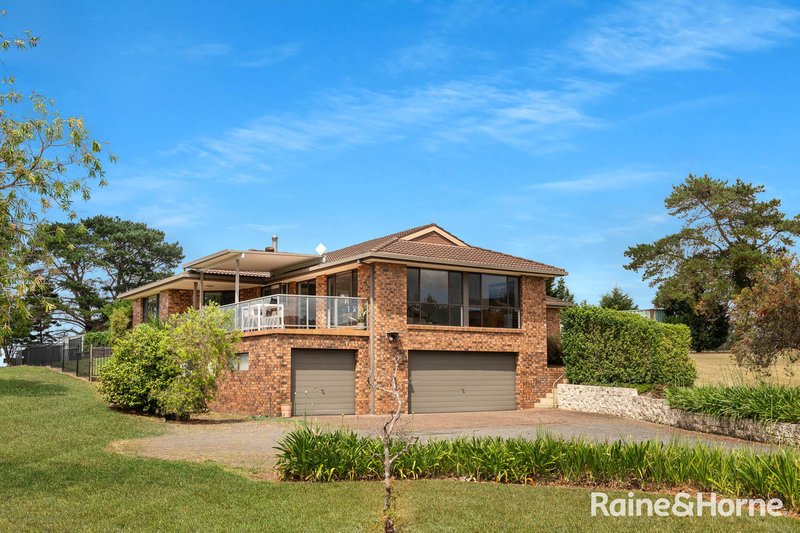 Photo - 72A Edwards Avenue, Bomaderry NSW 2541 - Image 2