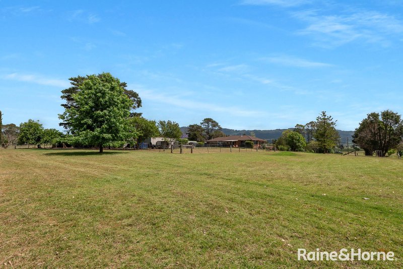 Photo - 72A Edwards Avenue, Bomaderry NSW 2541 - Image 12