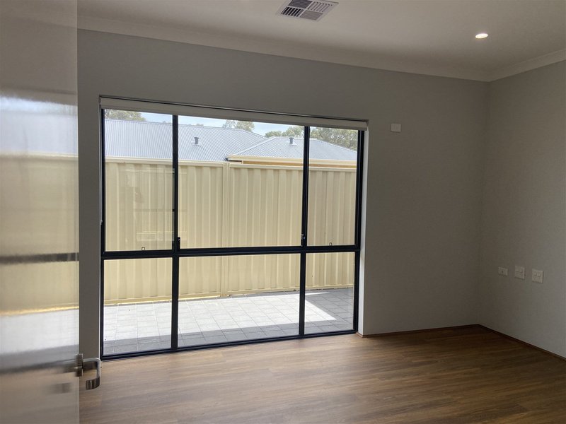 Photo - 7/2a Kwella Entrance, Greenfields WA 6210 - Image 16