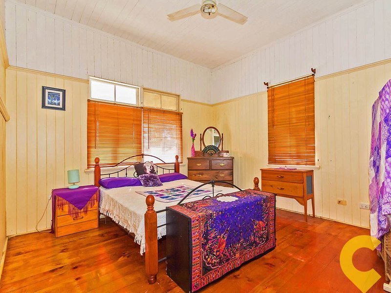 Photo - 72a Sandy Camp Road, Wynnum QLD 4178 - Image 4