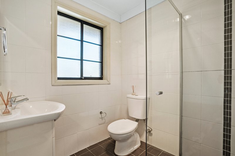 Photo - 7/2C Edward Street, Baulkham Hills NSW 2153 - Image 7