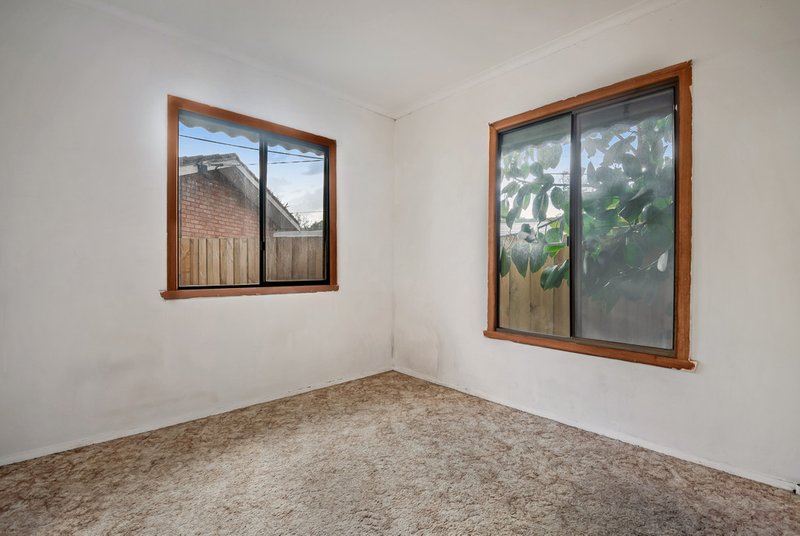 Photo - 73 Andrews Avenue, Reservoir VIC 3073 - Image 12