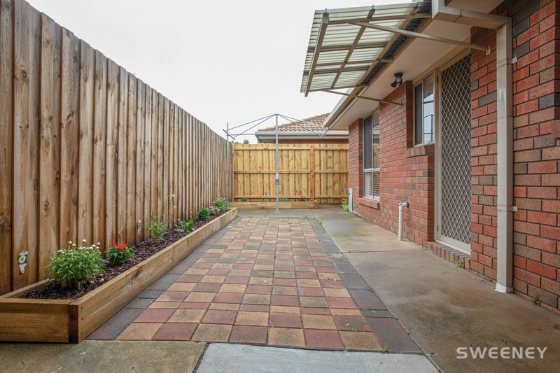 Photo - 73 Balaclava Ave , Altona Meadows VIC 3028 - Image 13