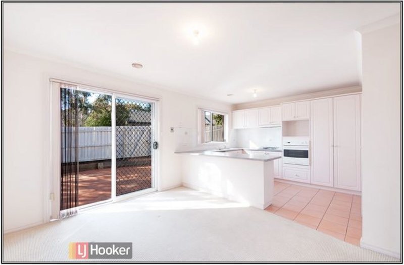 Photo - 7/3 Barrington Crescent, Amaroo ACT 2914 - Image 3