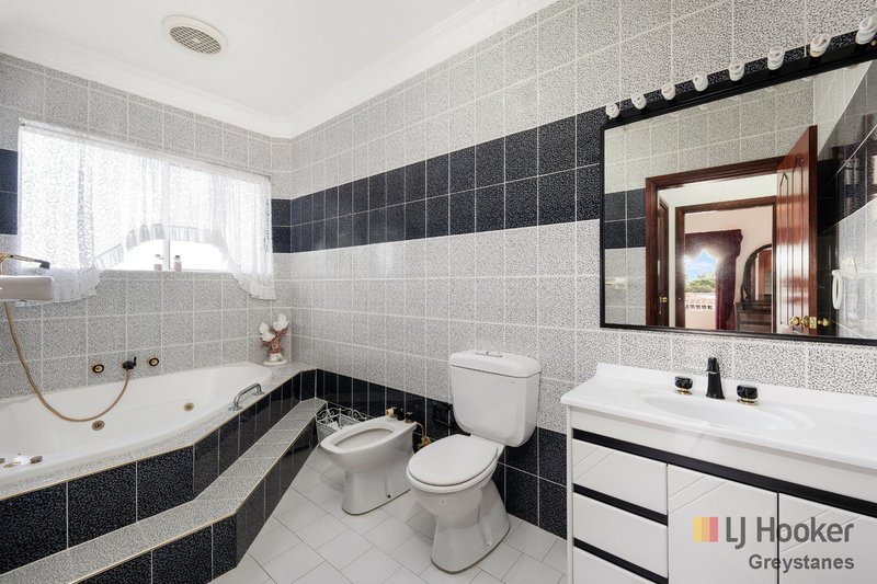 Photo - 73 Beechwood Avenue, Greystanes NSW 2145 - Image 14