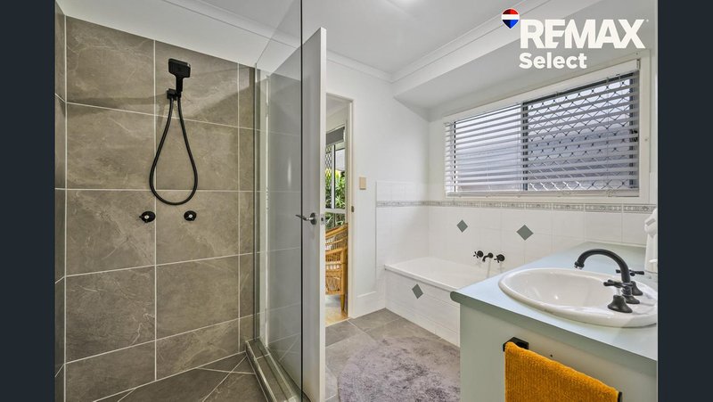 Photo - 73 Ben Nevis Street, Beaconsfield QLD 4740 - Image 5